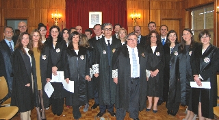 El presidente exige “dedicación, agilidad y prudencia” en los casos de corrupción para restablecer la confianza en el Estado de Derecho (28)